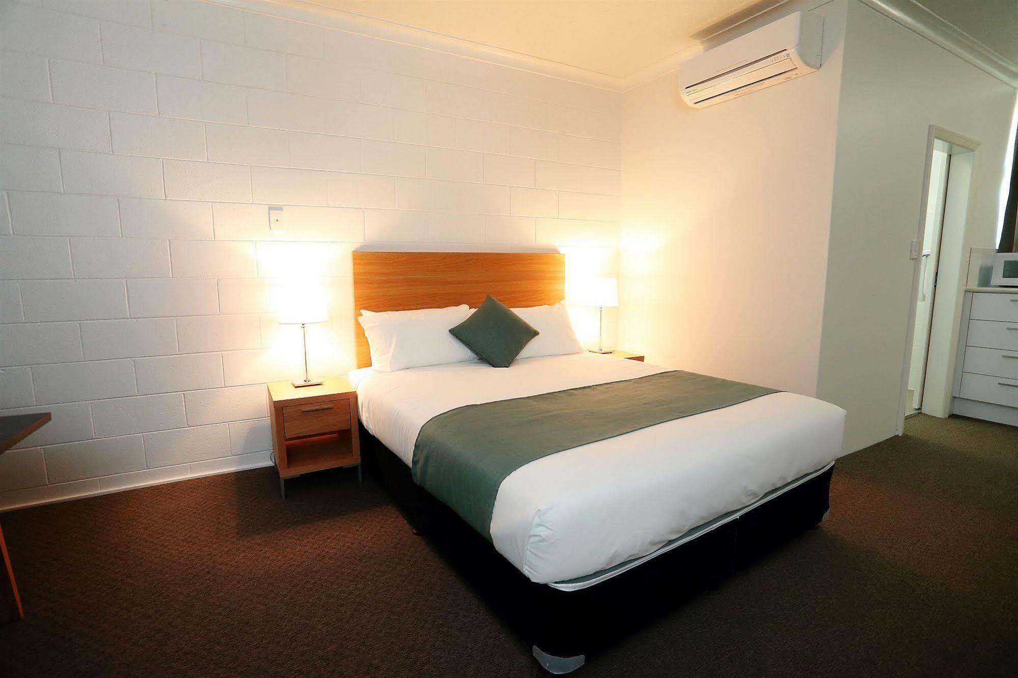 Townsville City Motel Экстерьер фото